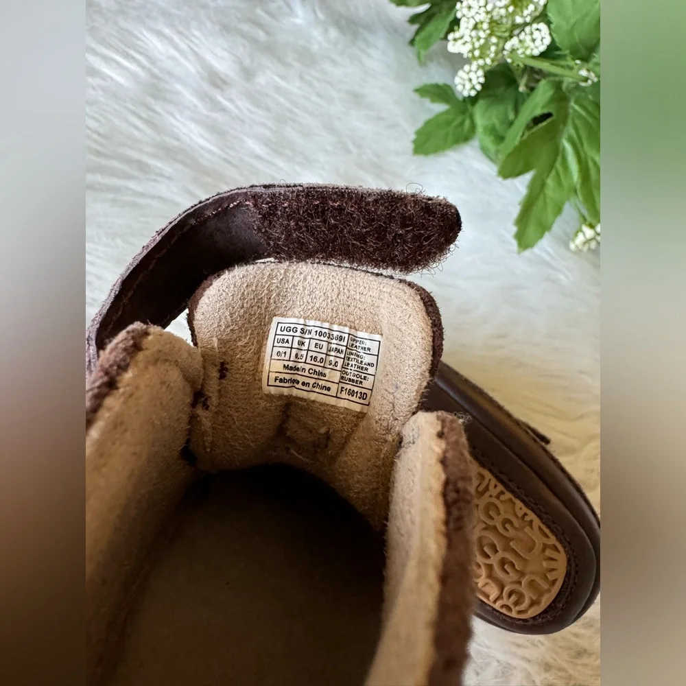 UGG Australia Roldan Baby ‎ Bootie High Tops Leather Suede Brown